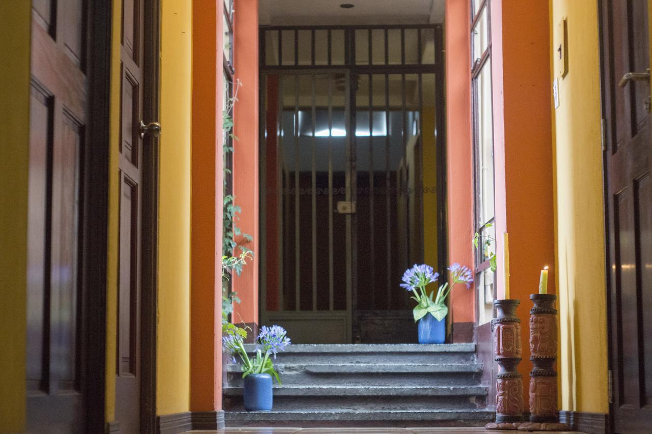 Bed and Breakfast Give House Гватемала Экстерьер фото