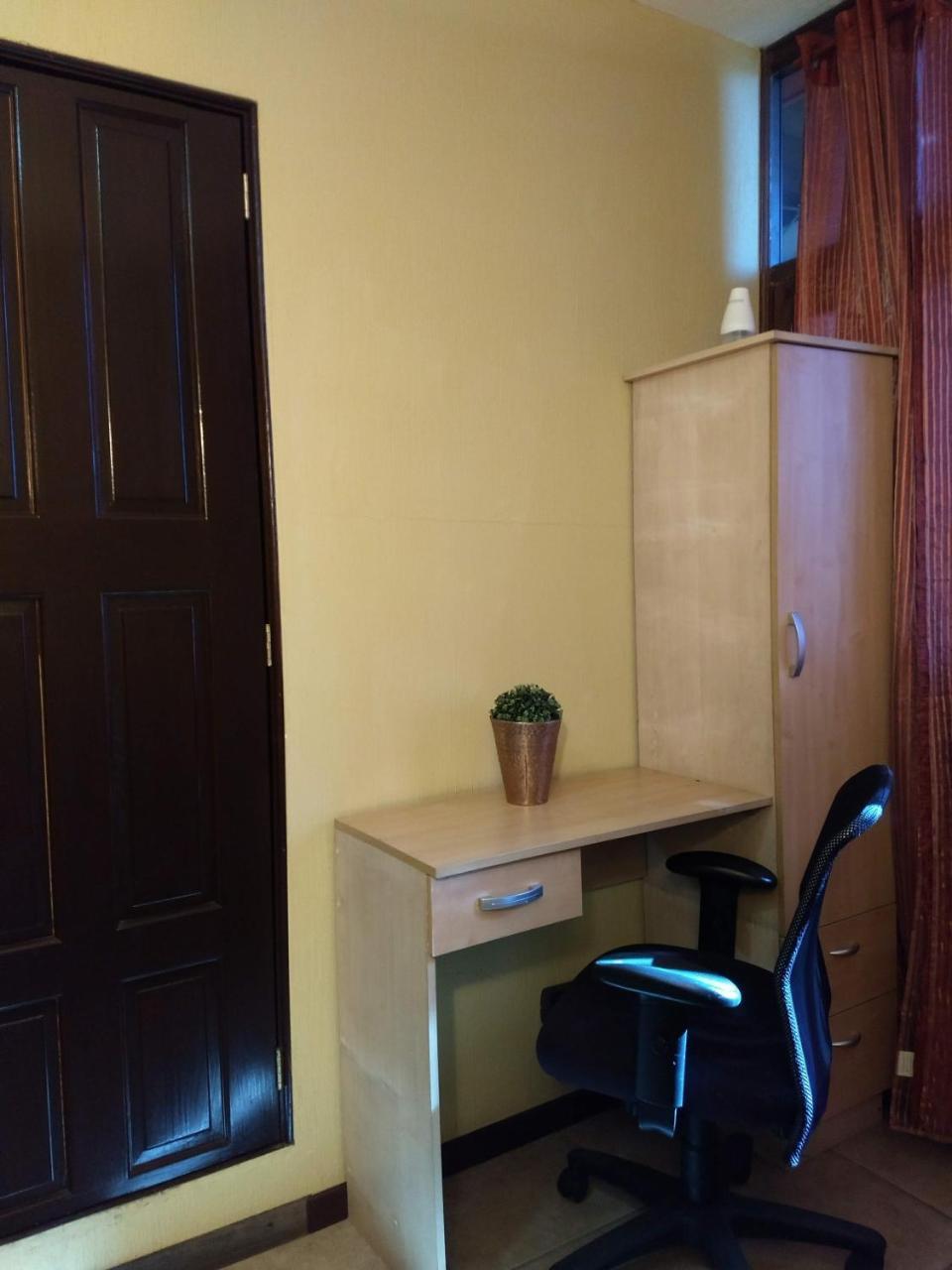 Bed and Breakfast Give House Гватемала Экстерьер фото
