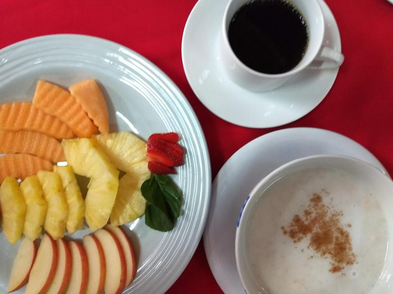 Bed and Breakfast Give House Гватемала Экстерьер фото